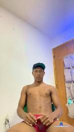 Romeuk2 cam4 livecam show performer room profile