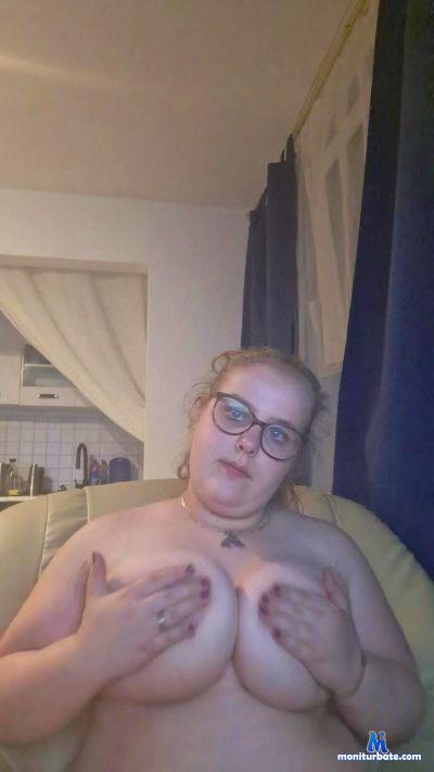 Marie_Tailer cam4 bisexual performer from Federal Republic of Germany  