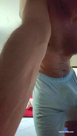 beimomentiii cam4 live cam performer profile