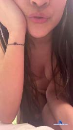 nnemiii05 cam4 livecam show performer room profile