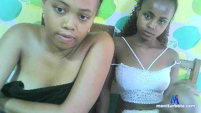 sexy3076 cam4 bisexual performer from Republic of Madagascar  