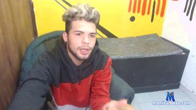 couple_stringth cam4 straight performer from Republic of Colombia couple_stringth 