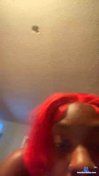 CumForBarbie cam4 bisexual performer from United States of America  