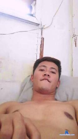 Leonardofitz cam4 live cam performer profile