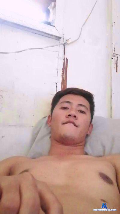 Leonardofitz cam4 gay performer from Republic of the Philippines  