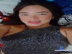 NatalieCollins cam4 live cam performer profile
