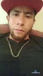 leocas3 cam4 livecam show performer room profile