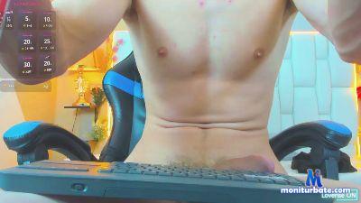 iammariano cam4 straight performer from Republic of Colombia  