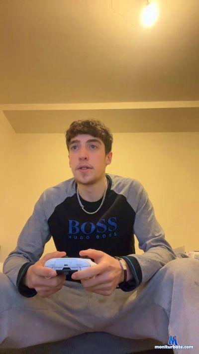 Matt21xxx cam4 straight performer from United Kingdom of Great Britain & Northern Ireland  
