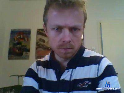 dadave86 cam4 bicurious performer from Federal Republic of Germany  