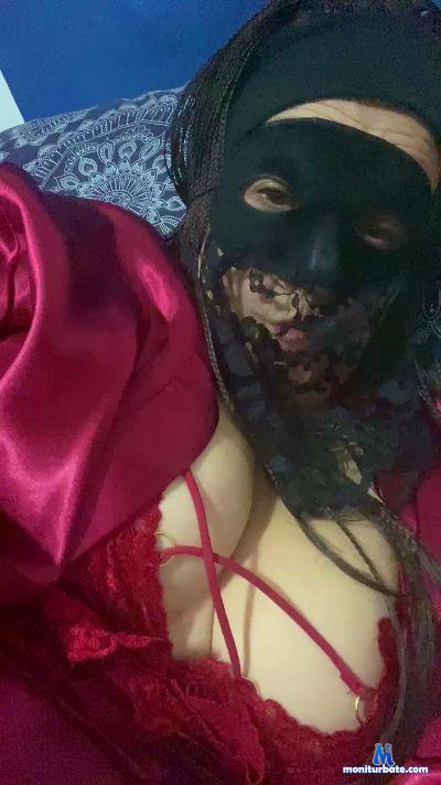 viola71 cam4 bisexual performer from Republic of Italy  