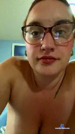 Wilzner8494 cam4 livecam show performer room profile