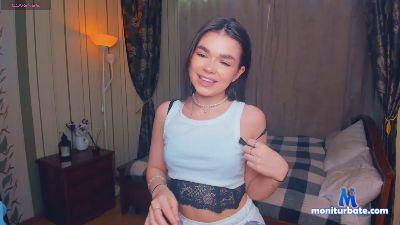 LoisFugler cam4 bisexual performer from United States of America armpits schoolgirl taboo striptease ass cute spanking 