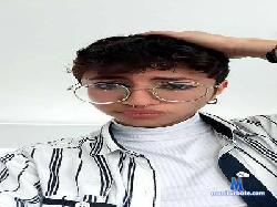 oliver_wonderf1 cam4 live cam performer profile
