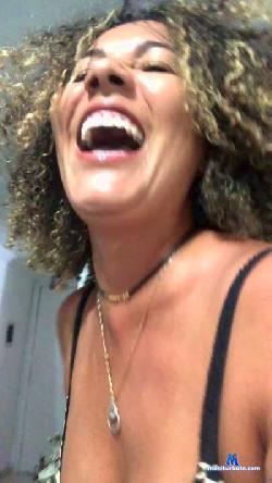 Kalinecavale cam4 live cam performer profile