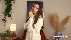 LynetBartram cam4 live cam performer profile