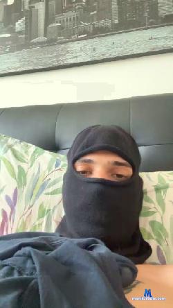 kingotoro3 cam4 live cam performer profile