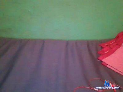 Vale1618 cam4 bicurious performer from Republic of Colombia rollthedice 