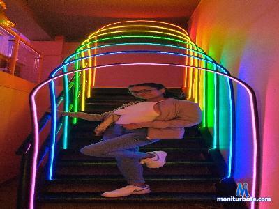 Blackandmagic_ cam4 bicurious performer from United States of America  