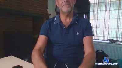 UKdaddyJ cam4 gay performer from United Kingdom of Great Britain & Northern Ireland masturbation amateur pee feet armpits striptease cum 