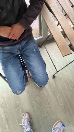 salvador933 cam4 live cam performer profile