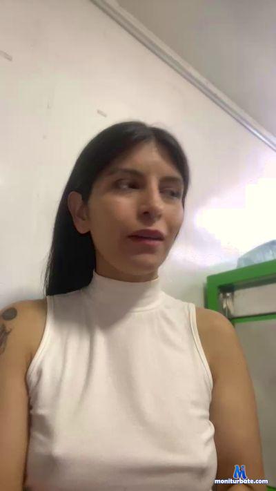Marii_R cam4 bisexual performer from Republic of Colombia  