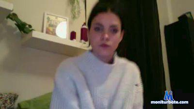 kileeey cam4 straight performer from Republic of Italy  