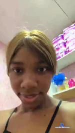 Kirasinn cam4 livecam show performer room profile