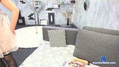 KitKat889 cam4 bisexual performer from United States of America new tattoo letsplay hairdye commandme solo rollthedice 