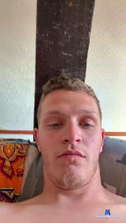 28230Chaud cam4 live cam performer profile