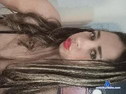 charlottee_love cam4 live cam performer profile