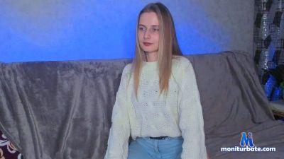 DianaFlores cam4 bisexual performer from French Republic  