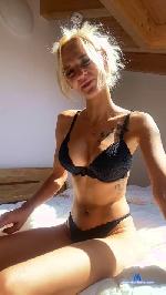Vio_love cam4 livecam show performer room profile