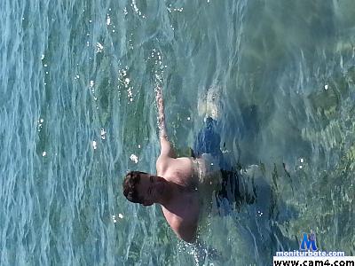 georgio102 cam4 unknown performer from French Republic  