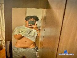 leonardotwr30 cam4 live cam performer profile