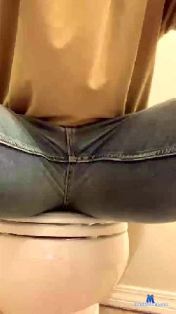 ChrystalBella cam4 live cam performer profile