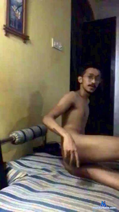 Hornyslavegu cam4 straight performer from Federal Republic of Germany  