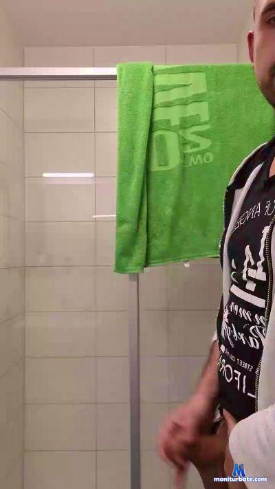 Praxinator92 cam4 straight performer from Federal Republic of Germany  