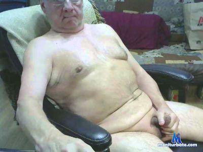 nitrof cam4 bisexual performer from Canada  