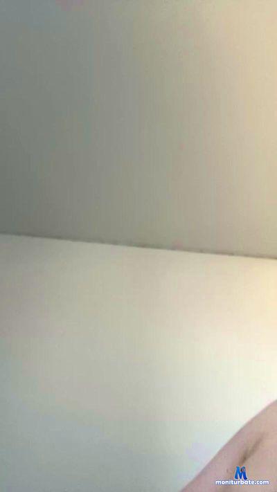 victor76920 cam4 bisexual performer from French Republic  