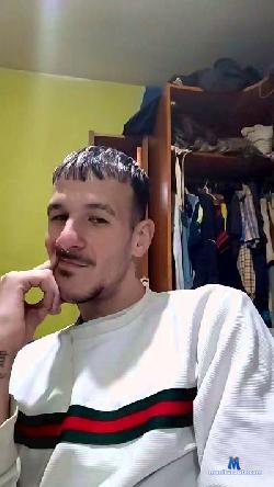 Elnene1995 cam4 live cam performer profile