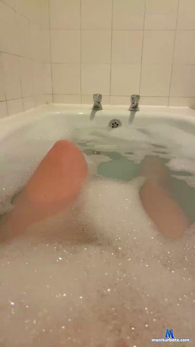 SecretSeraph cam4 straight performer from United Kingdom of Great Britain & Northern Ireland  