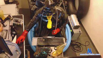 RubberPPig cam4 gay performer from Federal Republic of Germany  