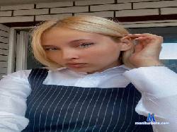 LauraMckinney cam4 live cam performer profile
