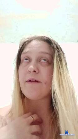 pixilix cam4 live cam performer profile