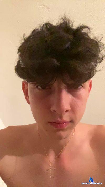 Zanto21 cam4 straight performer from Republic of Italy  
