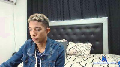 boy_ahs290 cam4 gay performer from Republic of Colombia  