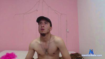 andres29__xxx cam4 straight performer from Republic of Chile  