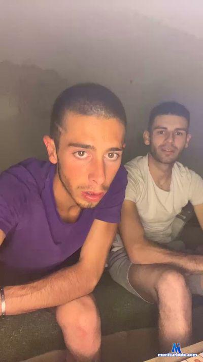nil_mt1 cam4 bicurious performer from French Republic  