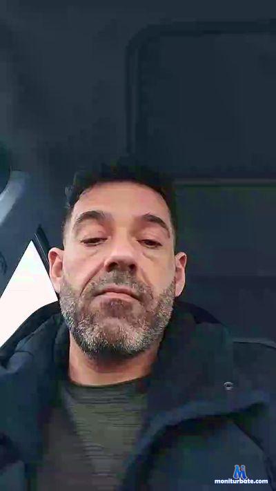 Priapo777 cam4 bisexual performer from Republic of Italy  